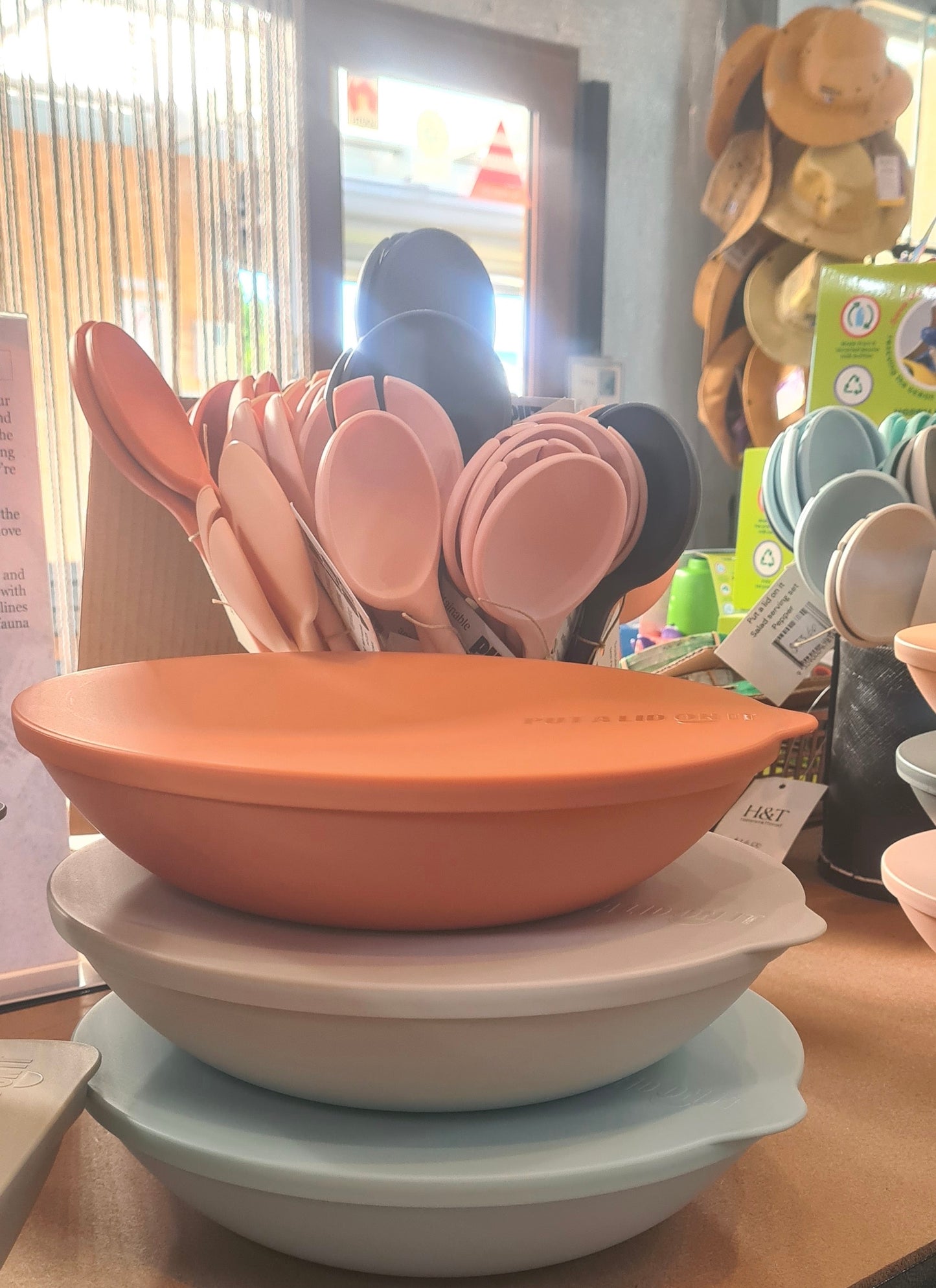 Bowl - Small Round - Put a lid on it - Recycled plastic