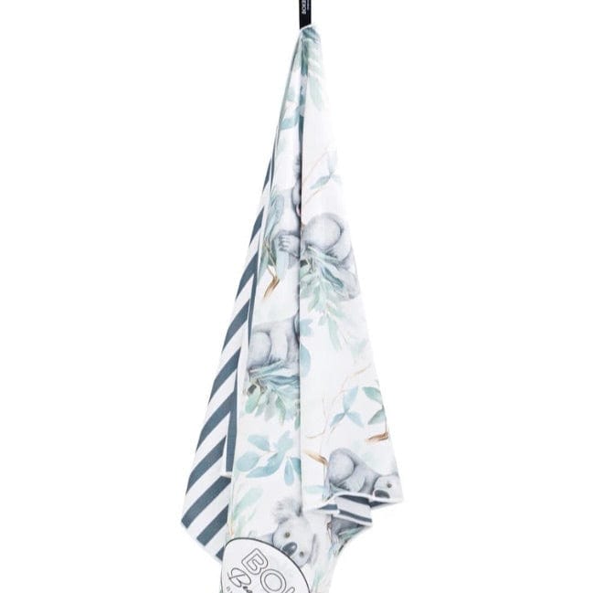 Handy-towel-eco-50cm-x-70cm-recycled-bottles-pet-Bok-Beach-life-Transmutation