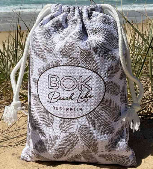 Beach Towel - Recycled bottles (PET)