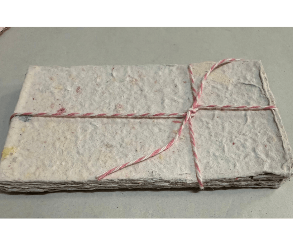 Kelli Lloyd Design 4 Note Paper - Pack of 10 - Recycled Paper