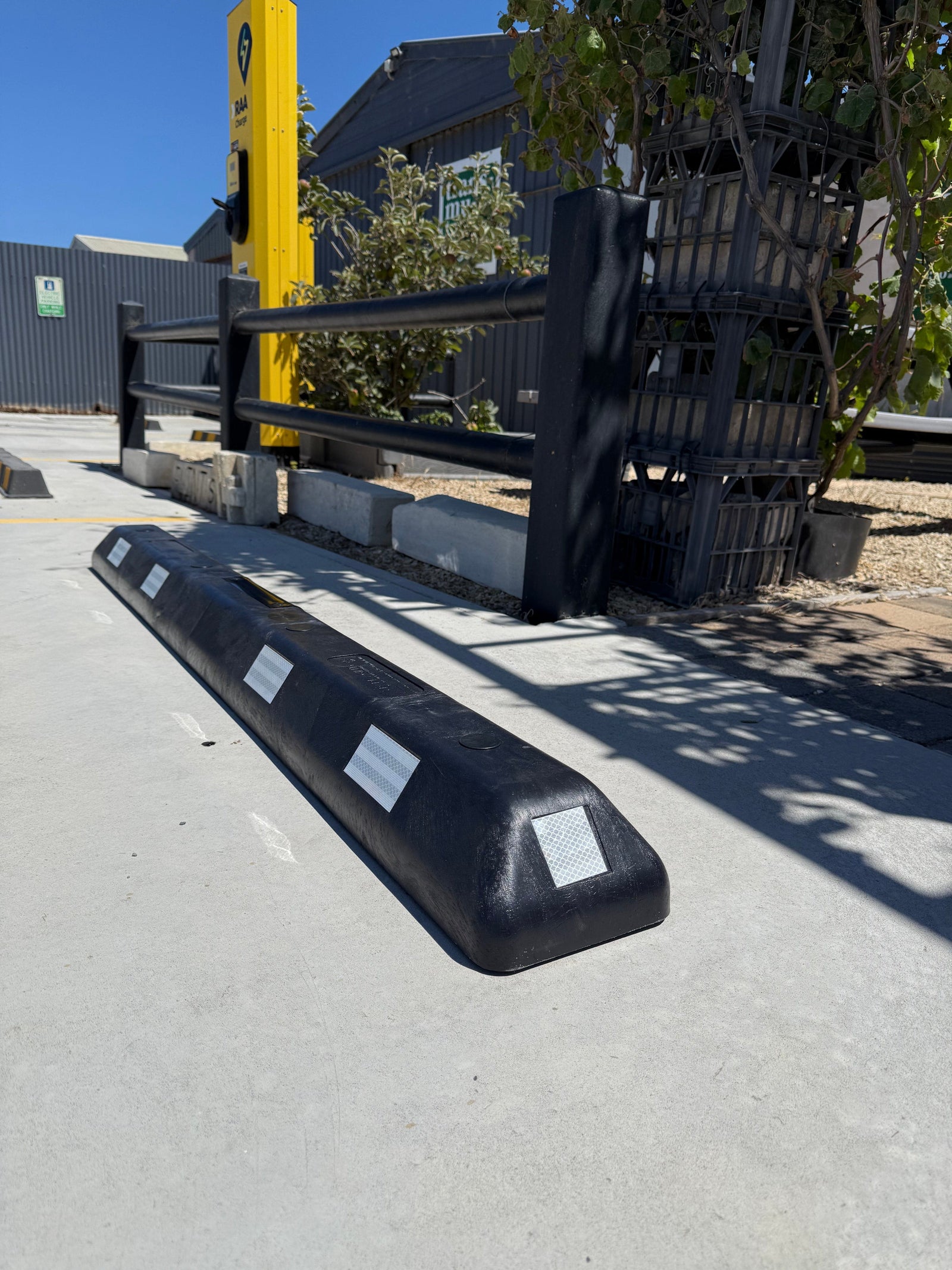 Transmutation Construction Product Wheelstop - Standard