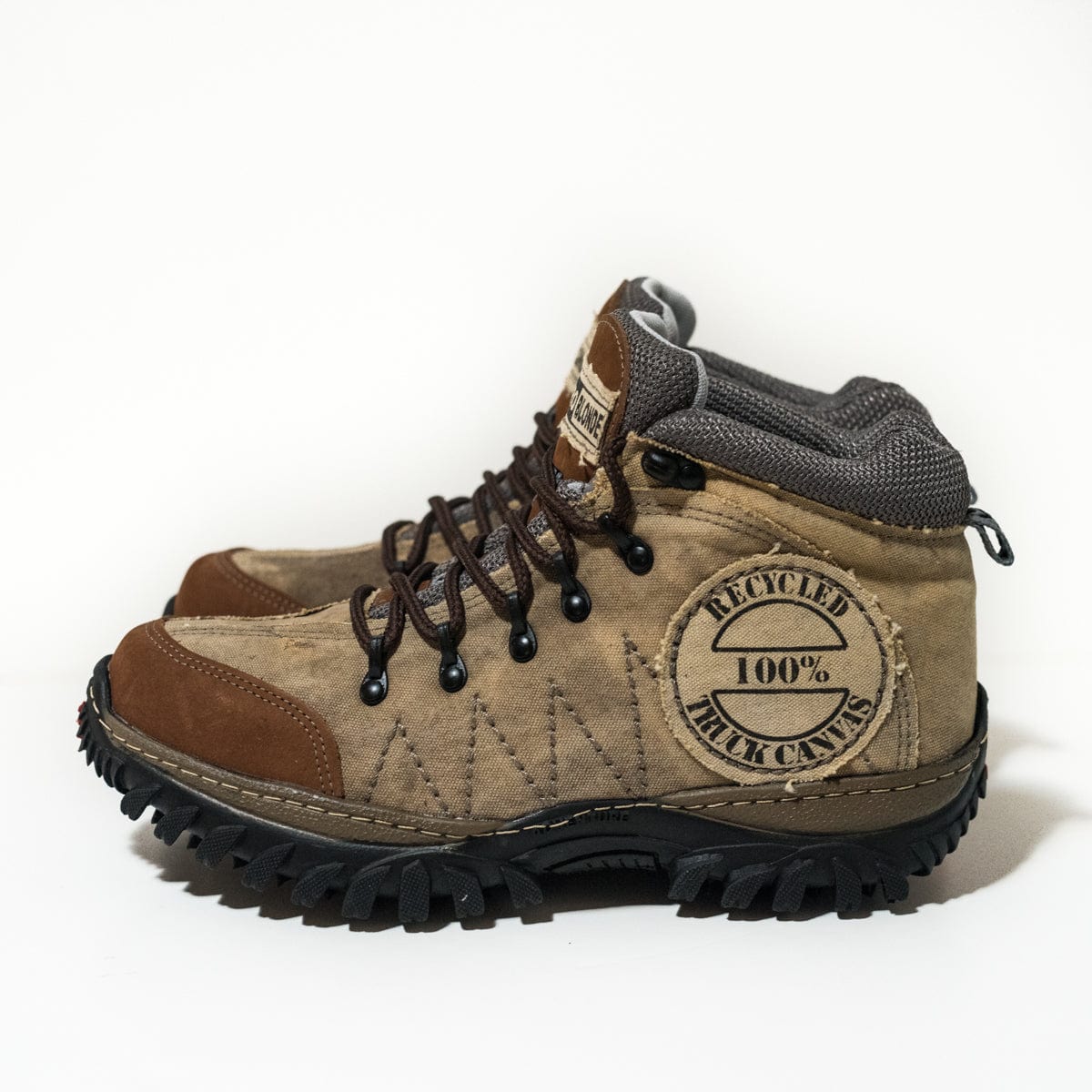 AfroBlonde Boots EU38 - Men's AUS 5, USA 5.5 / Ladies AUS 7, USA 7.5 Boots - Adventure