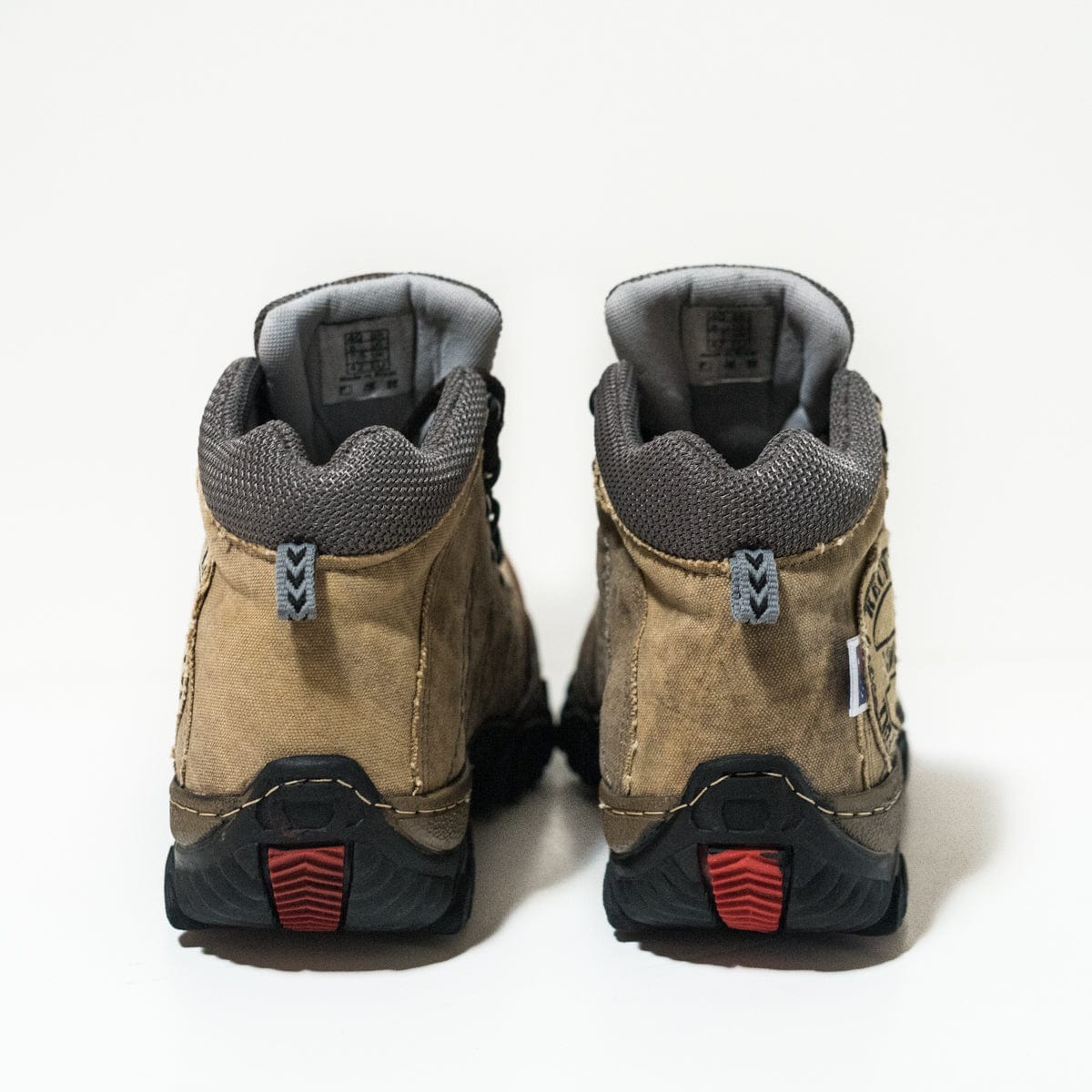 AfroBlonde Boots EU42 - Men’s AUS 8, USA 8.5 / Ladies AUS 10, USA 10.5 Boots - Adventure