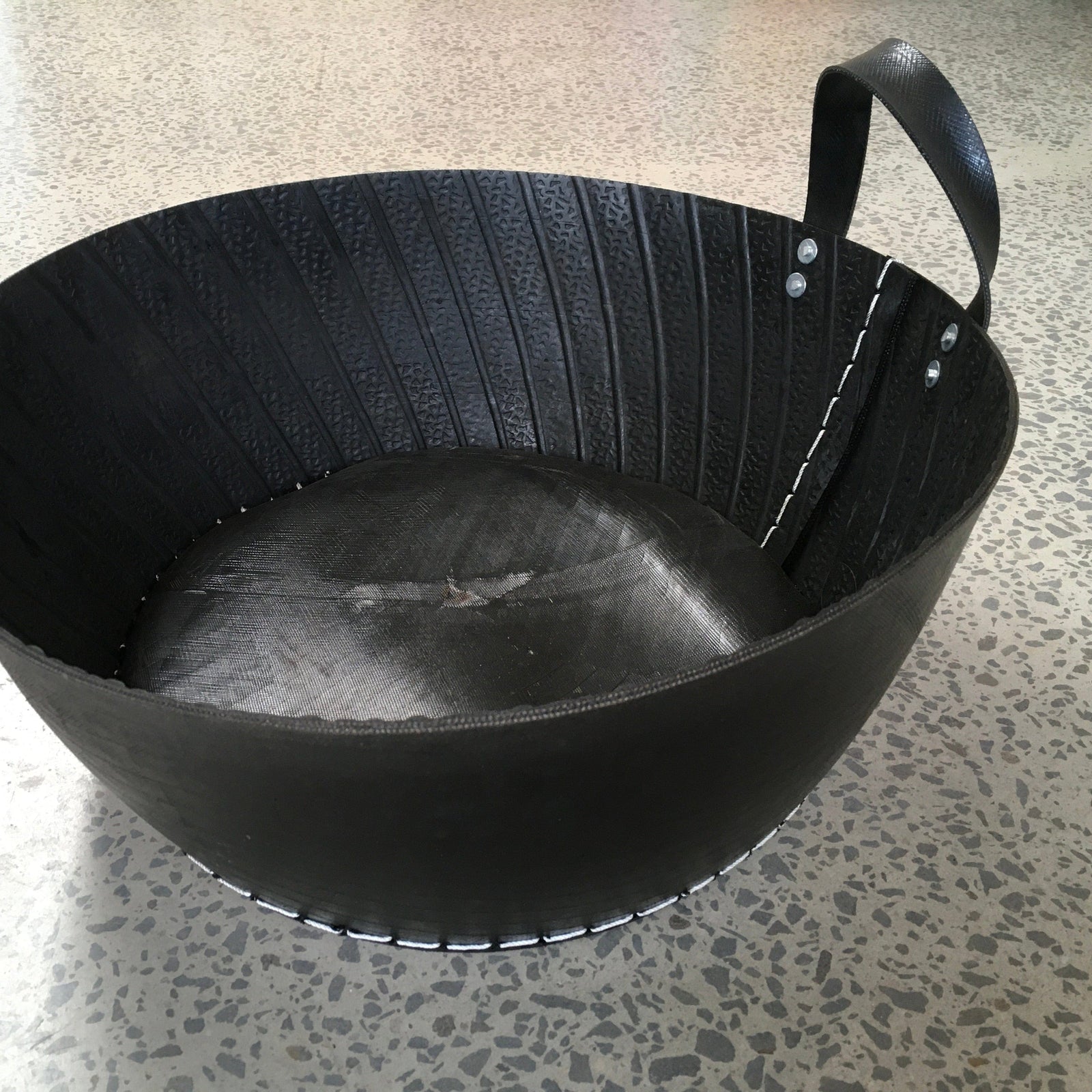 Evergreen Life Tubs Planter - Rubber Tub - Squat pot